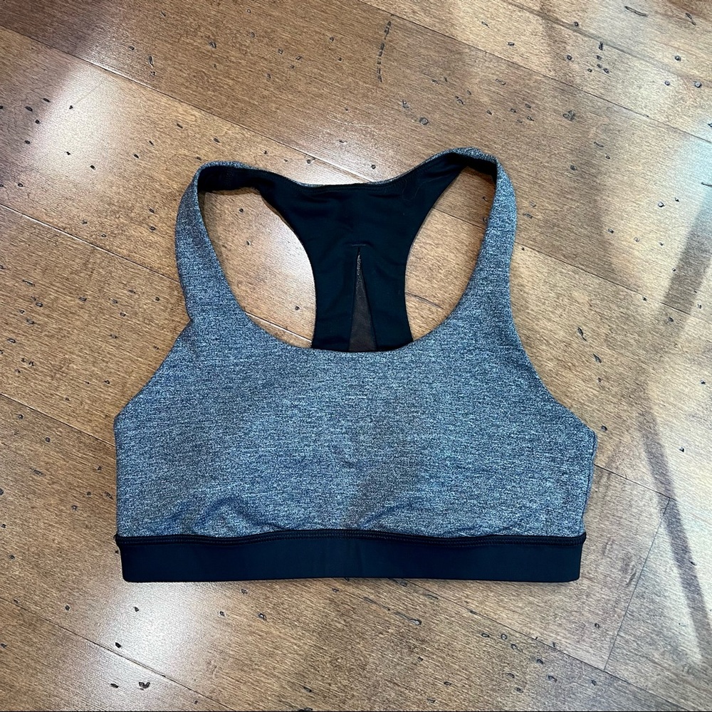 Lululemon INVIGORATE BRA heather grey/BLK size 6